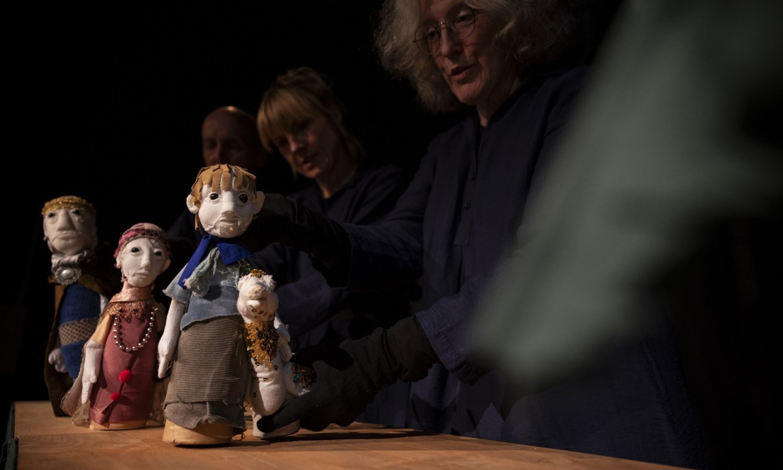 Szene aus der Eigenproduktion «Die goldene Gans» © Figurentheater Winterthur